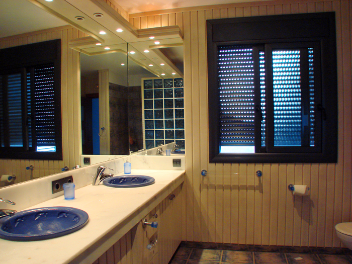 Pour retourner aux photos, cliquez ici...